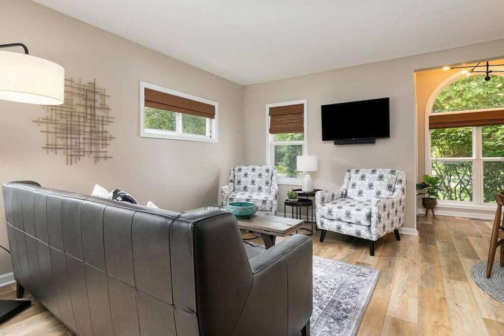 2Min Walk Downtown-Pet Friendly-Offstreet Parking Villa Saugatuck Bagian luar foto