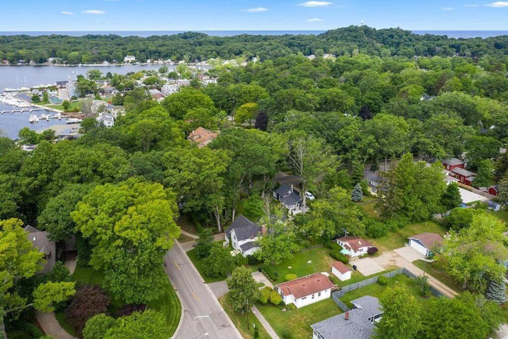 2Min Walk Downtown-Pet Friendly-Offstreet Parking Villa Saugatuck Bagian luar foto