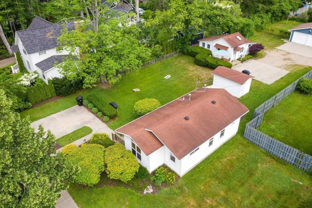 2Min Walk Downtown-Pet Friendly-Offstreet Parking Villa Saugatuck Bagian luar foto
