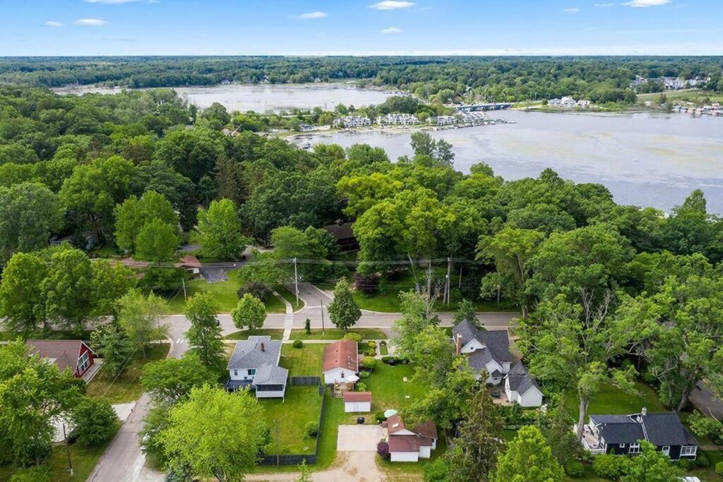 2Min Walk Downtown-Pet Friendly-Offstreet Parking Villa Saugatuck Bagian luar foto