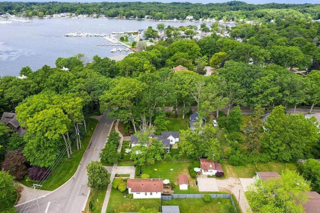 2Min Walk Downtown-Pet Friendly-Offstreet Parking Villa Saugatuck Bagian luar foto